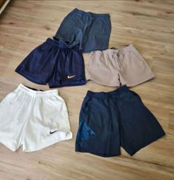 Shorts  Size  m