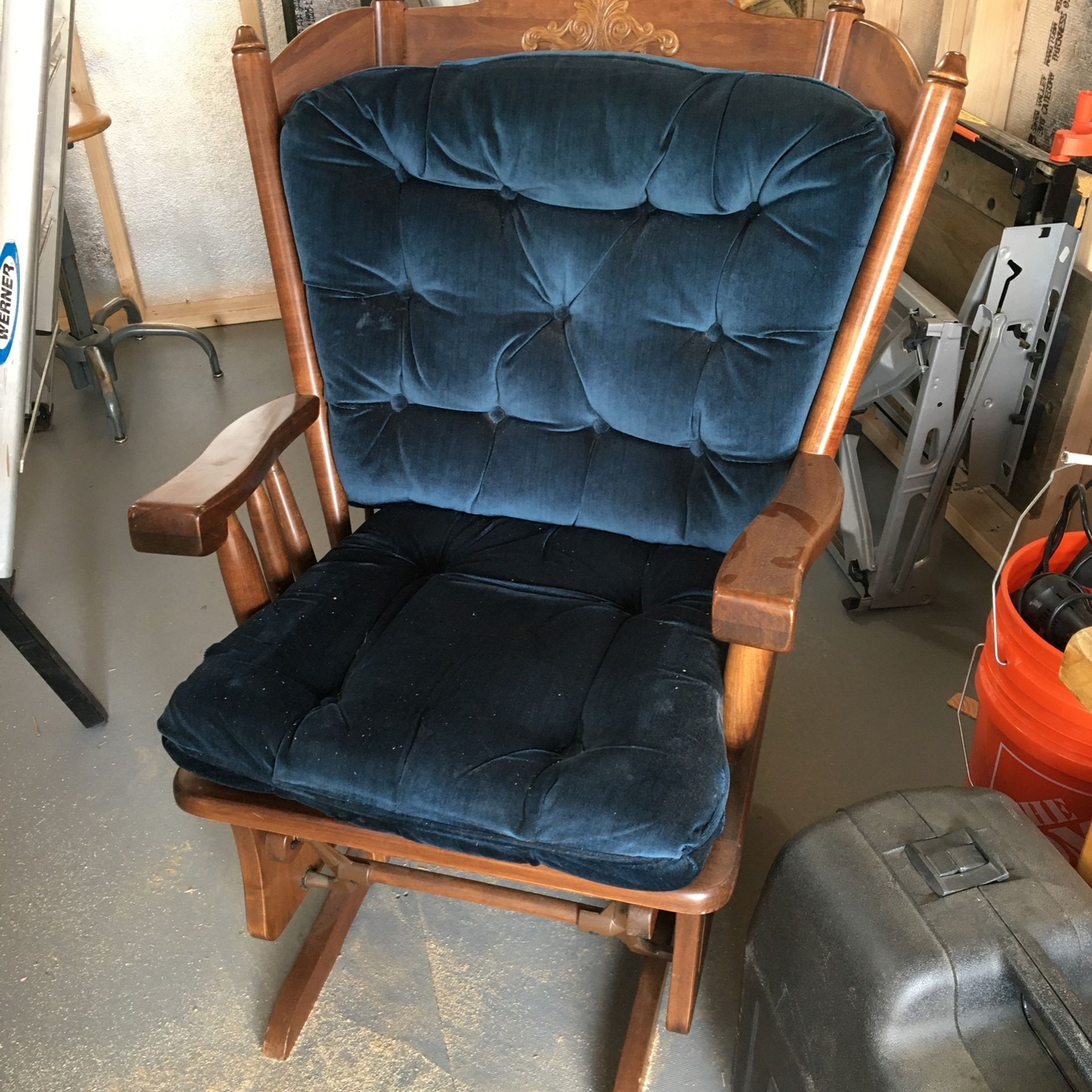 Rocking Chair Glider