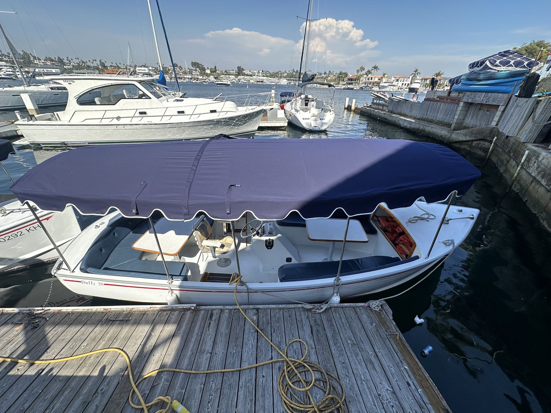 20ft Duffy Boat 1988 NO SLIP INCLUDED 