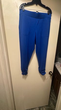 Blue leggings