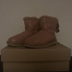 Mini Bailey Bow Glimmer Uggs