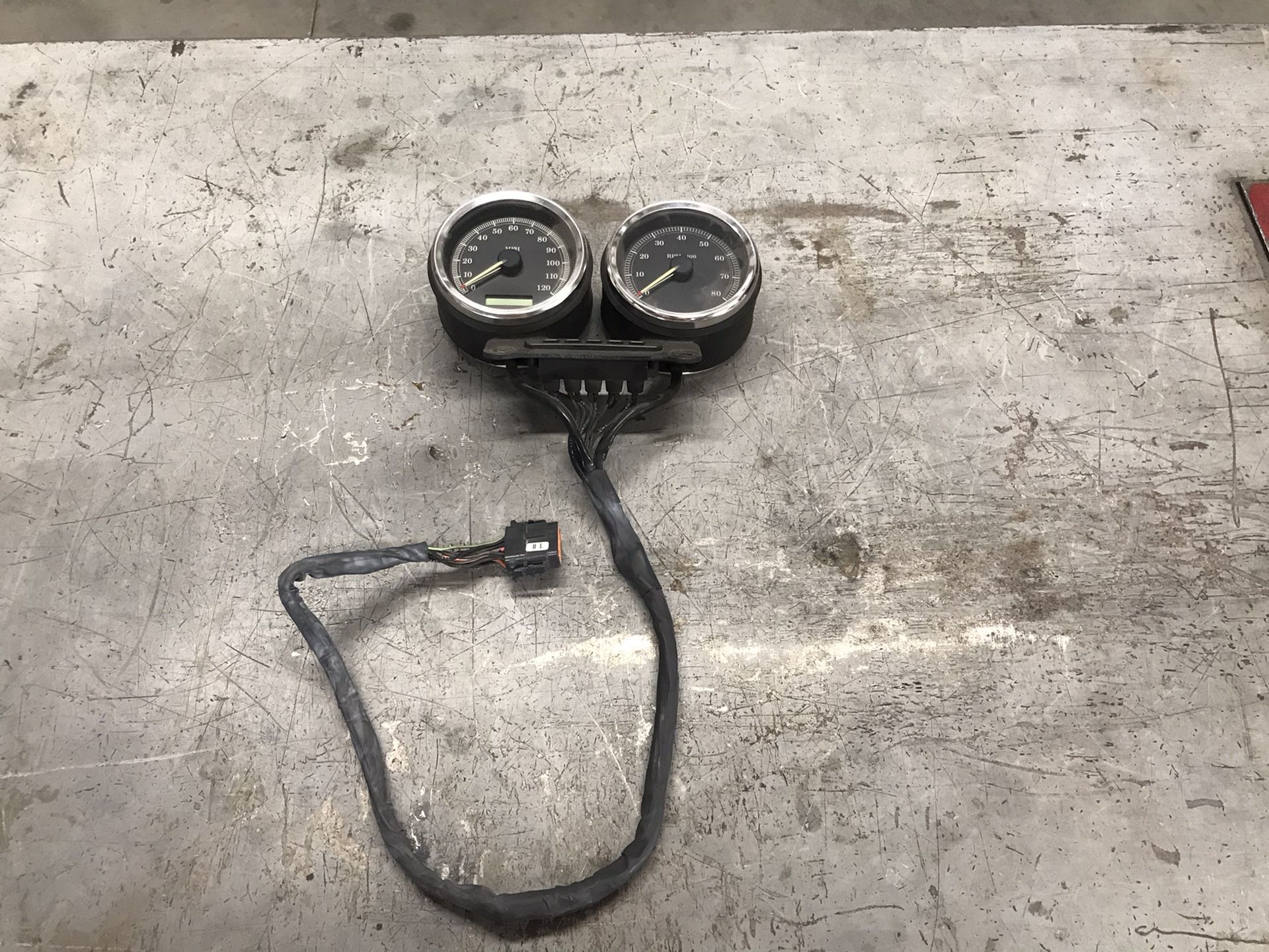 Dyna Sportster Dual Gauges Club Style for Sale in Phoenix, AZ OfferUp