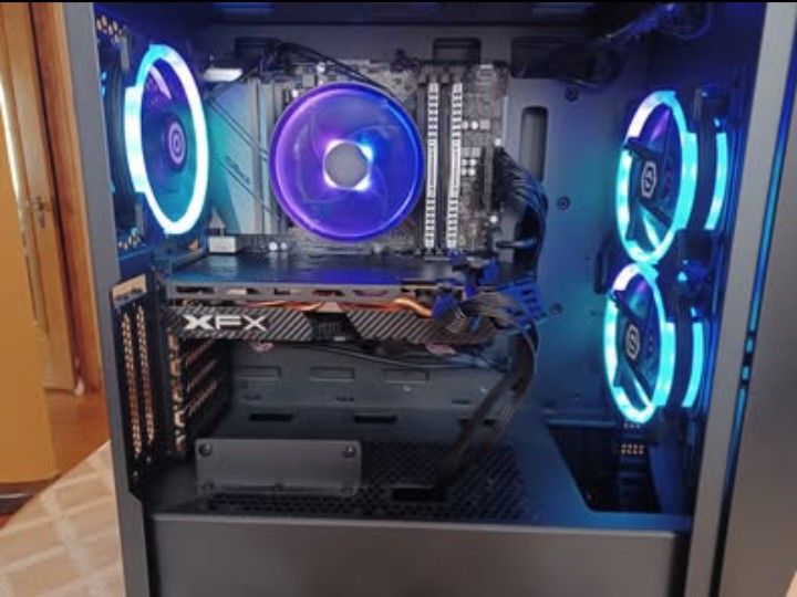 Gaming PC Desktop Computer with Ryzen 7, 16GB RAM, RX 580 8GB, Windows 11