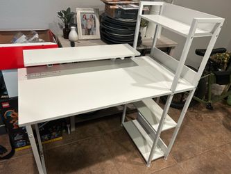 Gaming desk