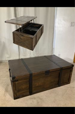 Lift Top Coffee Table BOB’S Furniture