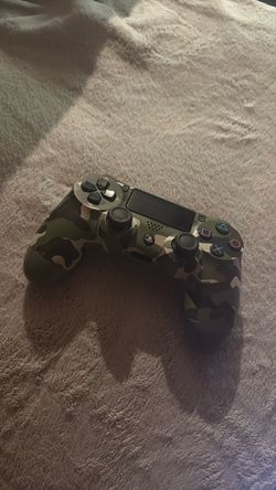 PS4 controller