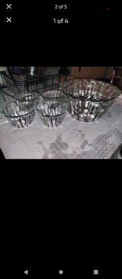 New Five Piece Salad Set $30