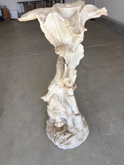 Elephant decorative sculpture