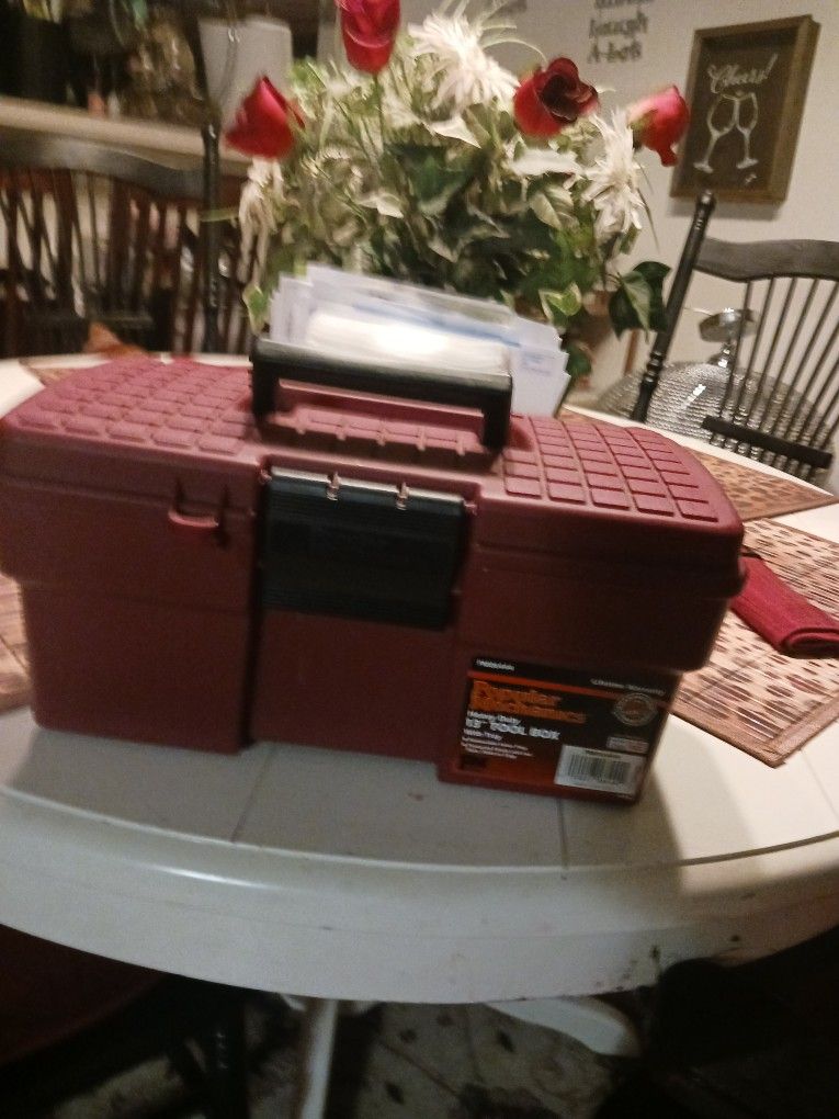 New Never Used Sm. Toolor Tackle Box 6 Firm