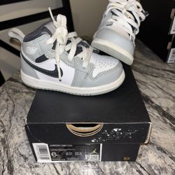 baby Jordan 1s