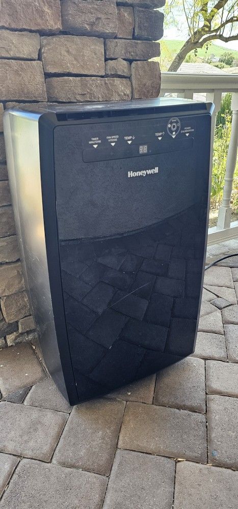 Honeywell Standing Air Conditioner