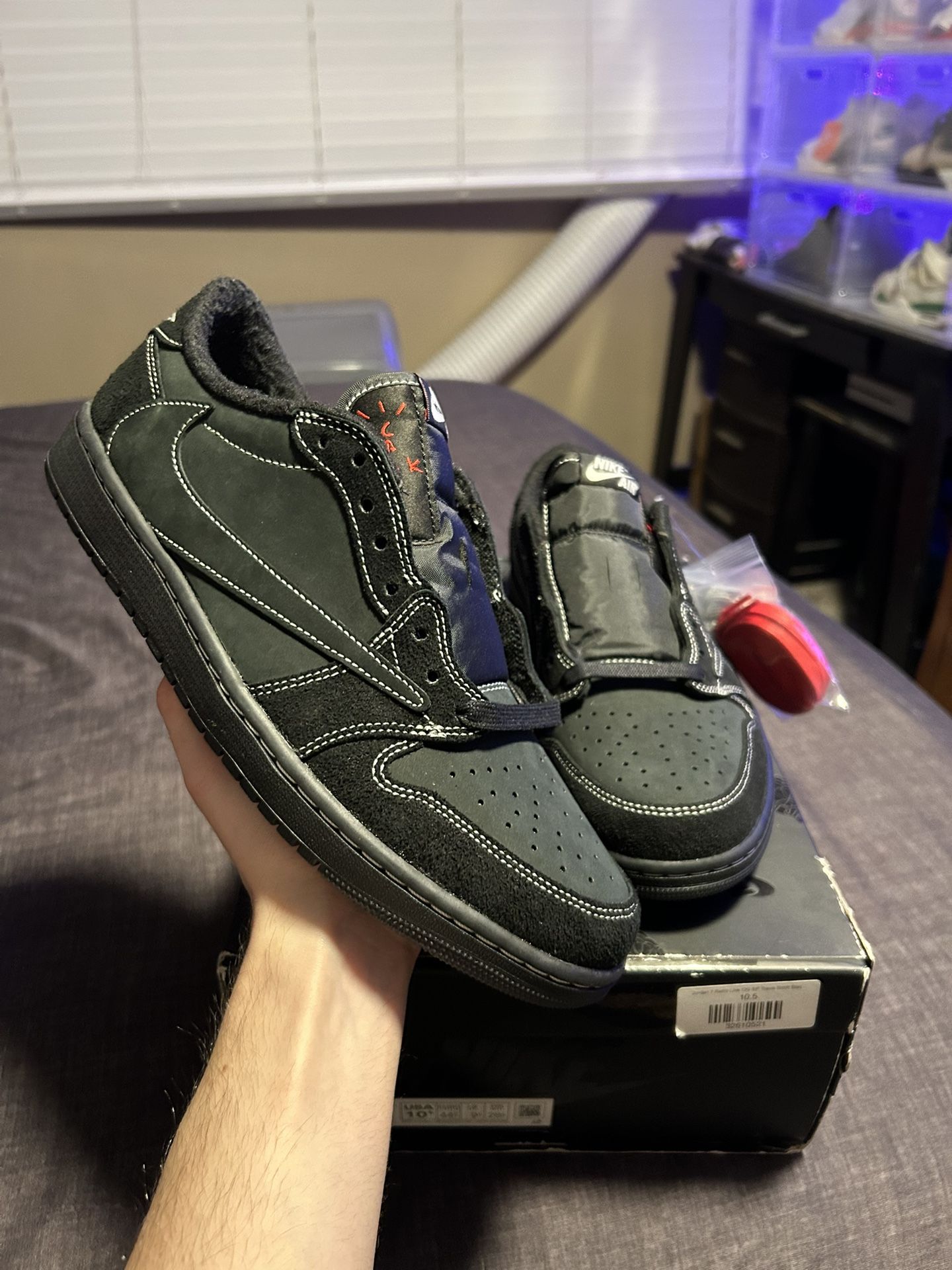 Travis Scot x Jordan 1 Low ‘Phantom’