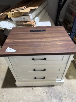 Farmhouse White/Brown 3-Drawer 23.6 in. W Nightstand with Charging Station