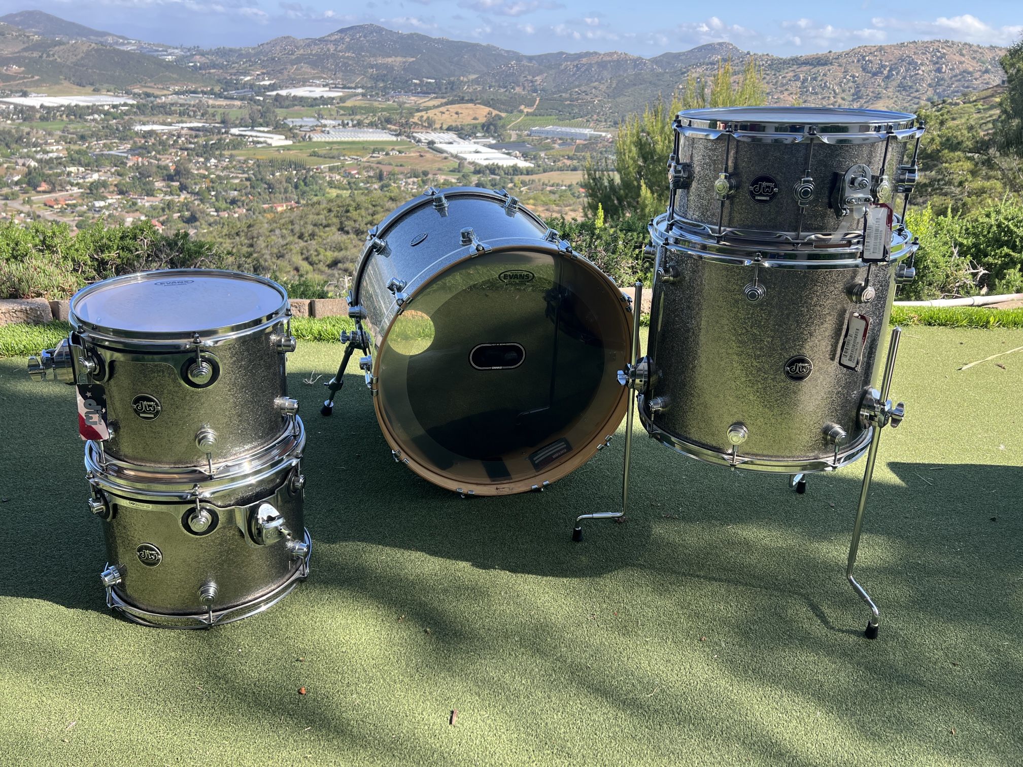 DW Drum Set, Maple Drums