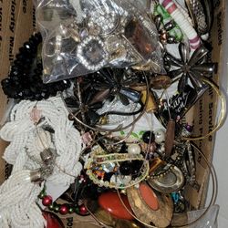 3 Lbs Junk Jewelry 