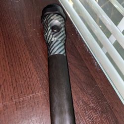 Carbon fiber streamlight stinger pro