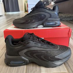 Men's Nike Air Max Fire Shoes Sneakers - Triple Black - Size 8