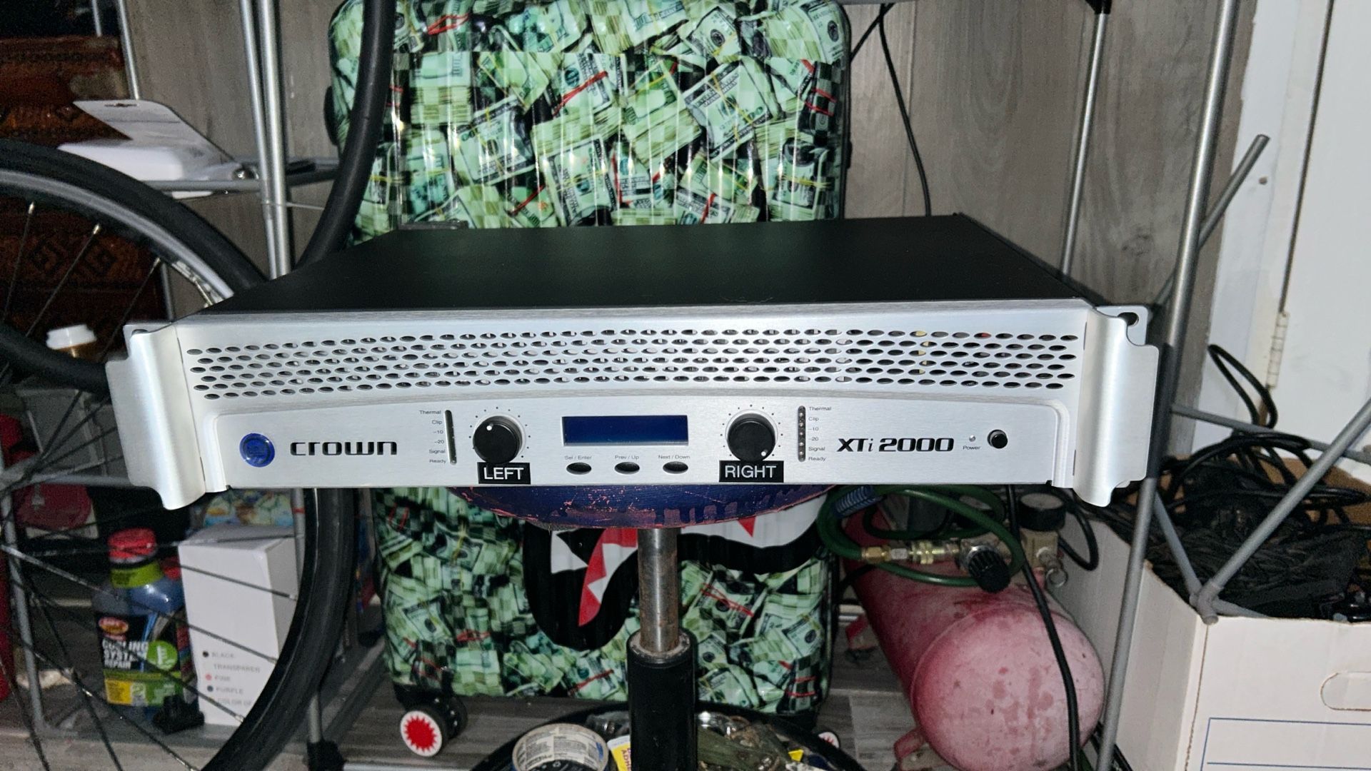 Crown XTi 2000