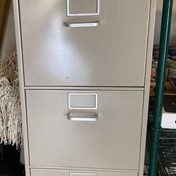 5 Drawer File Cabinet 