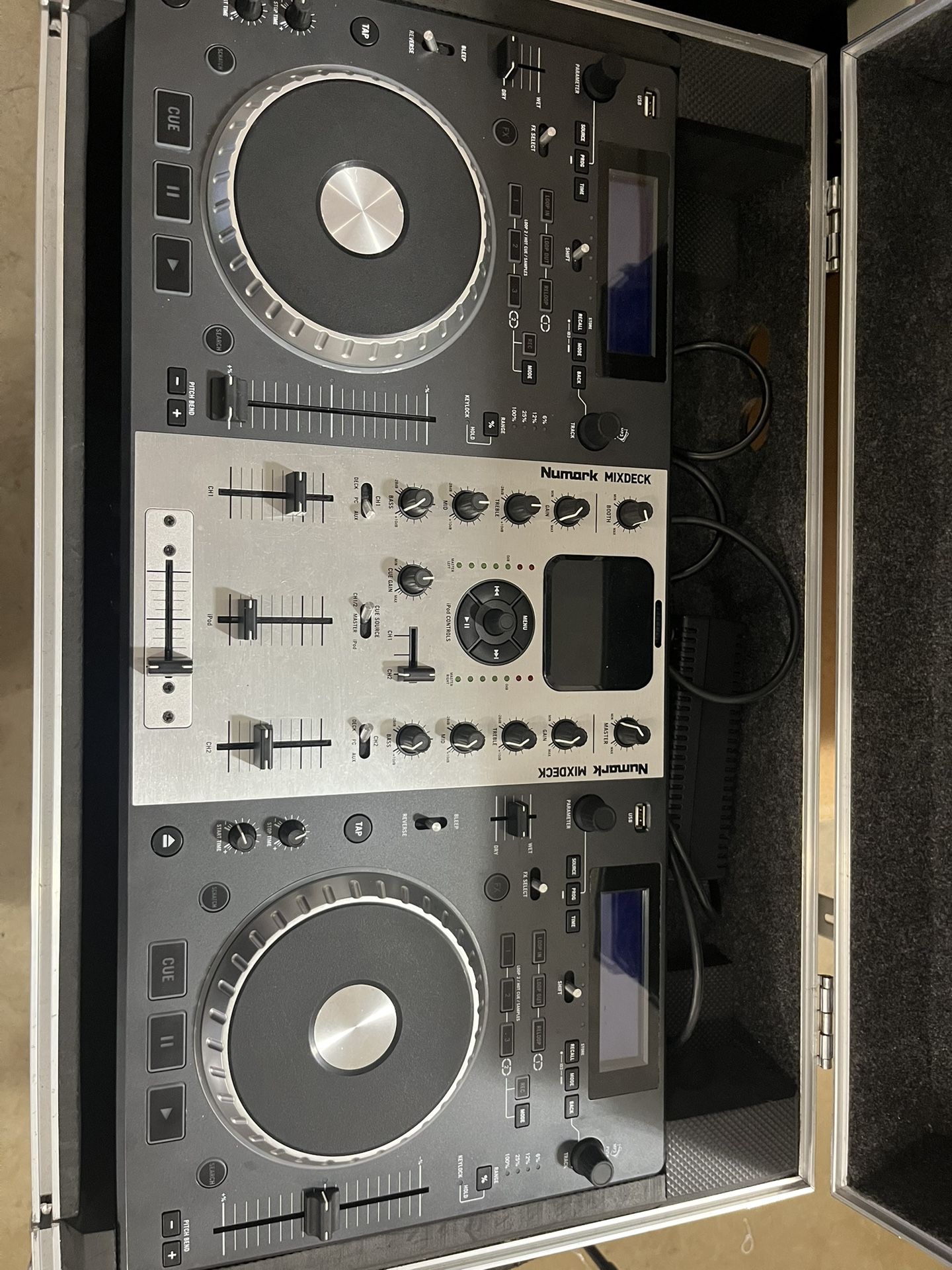 Numark DJ System