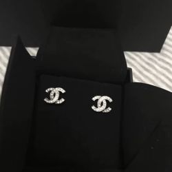 Classic Double C Diamond Metal Earrings Women Silver