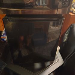 Magic Chef Refrigerator