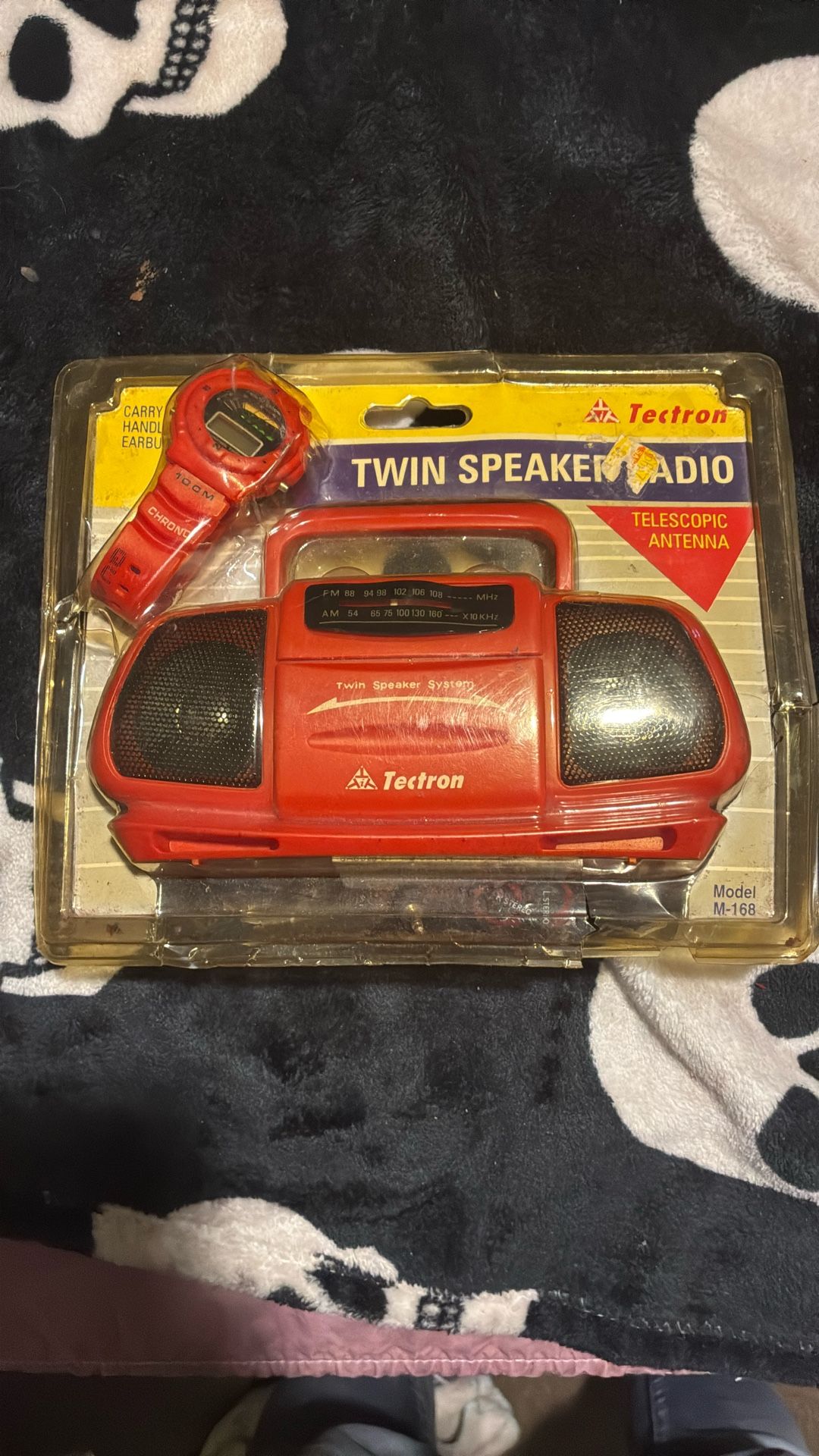 Vintage Tectron Mini Boom Box Twin Speaker Radio And Watch