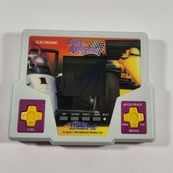 Tiger Electronics Super Speedway Car Racing Handheld Game Tested Works