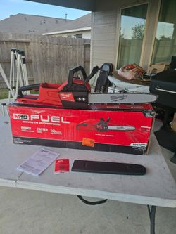 🔥$240 PRICE IS FIRM🔥 Milwaukee M18 FUEL 16 in. 18V Brushless Battery Chainsaw (Tool-Only)