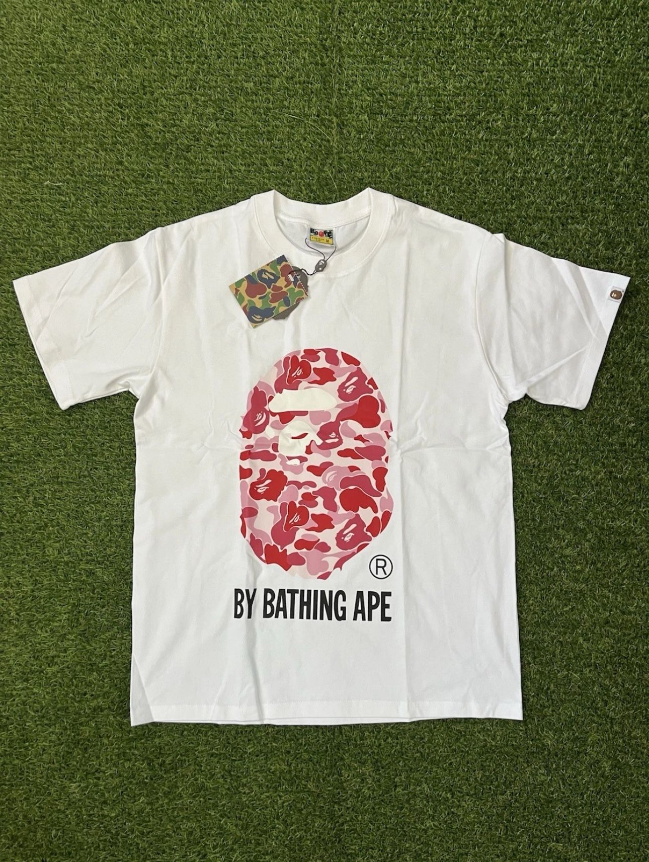*BRAND NEW* “Bape Pink Camo Tee” T-shirt-Ready To Ship🚚💨 (Size M)