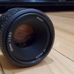 Nikon 50mm 1:1.8D Lens
