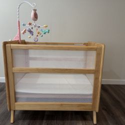 Brand new baby crib