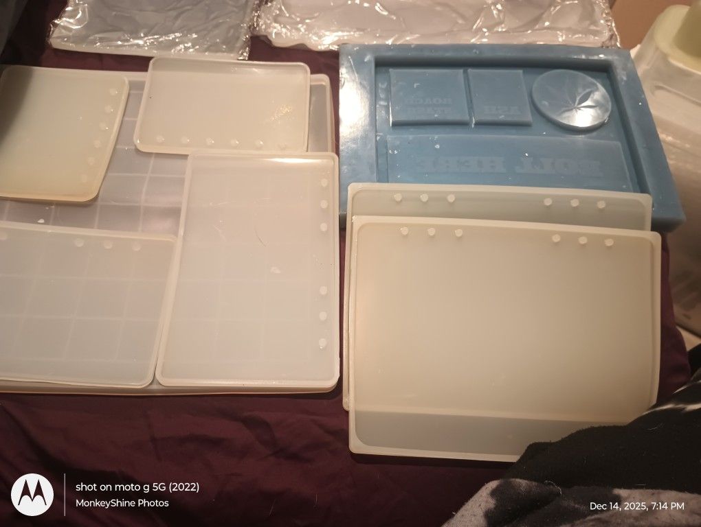 Molds- Silicone Material For Arts And Crafts