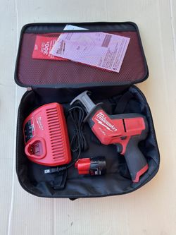 Milwaukee 2520-20 M12 FUEL Brushless HACKZALL Reciprocating Saw Kit