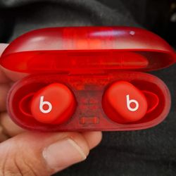 NEW Beats Solo Buds Transparent Red 40$ 