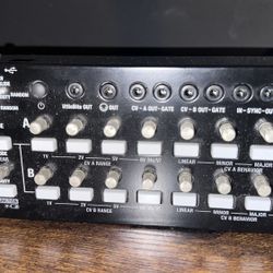 KORG sq-1 step sequencer 