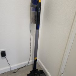 Shark Cordless Vaccum 