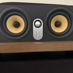 B&W Center Channel Speaker HTM62