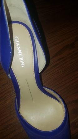 BRAND NEW GANNINI BINNI SHOES IN SIZE 7 IN ROYAL BLUE UPPER SUEDE LEATHER
