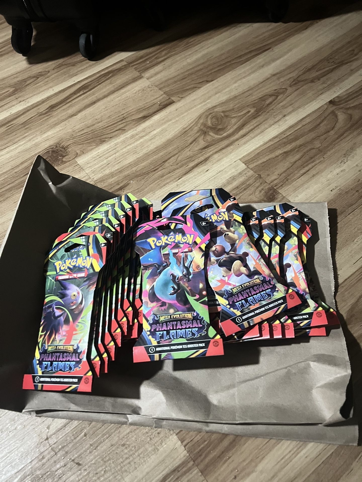 Pokemon Phantasmal Flames Booster Packs