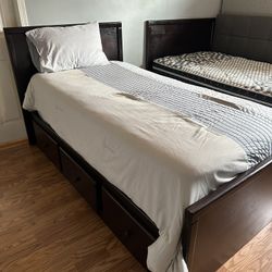 Twin Bed