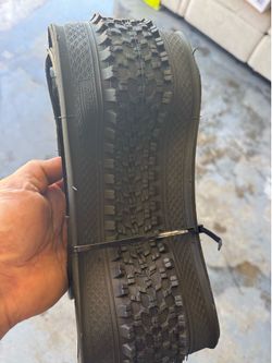 Bike tires 26x1.95