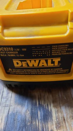 Dewalt Cordless Battery And Charger 