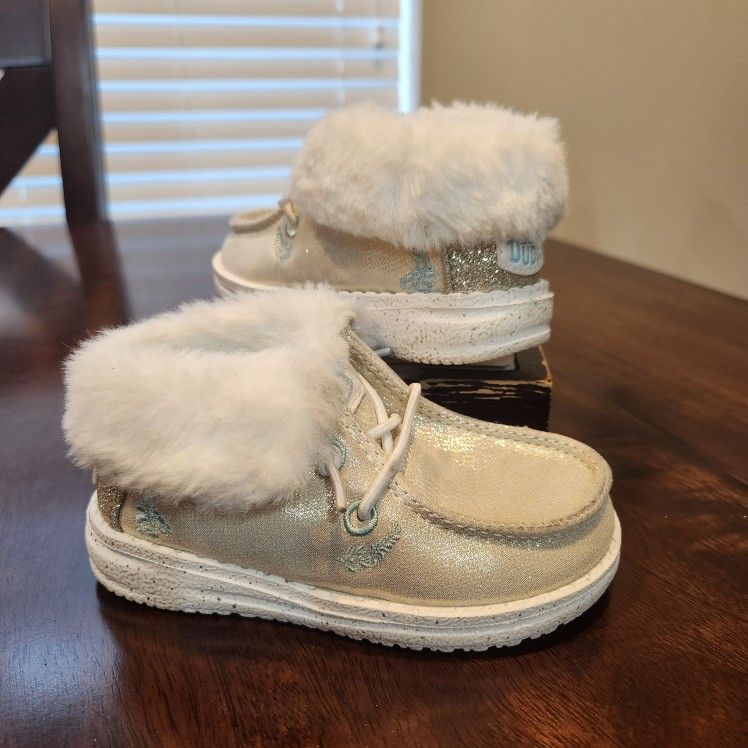 HEYDUDE Toddlers' Wendy Metallic Shine Winter Boots - Size 7C