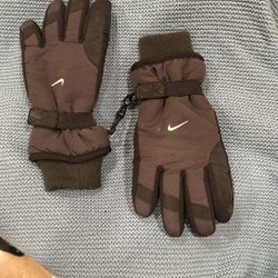Nike Winter Gloves