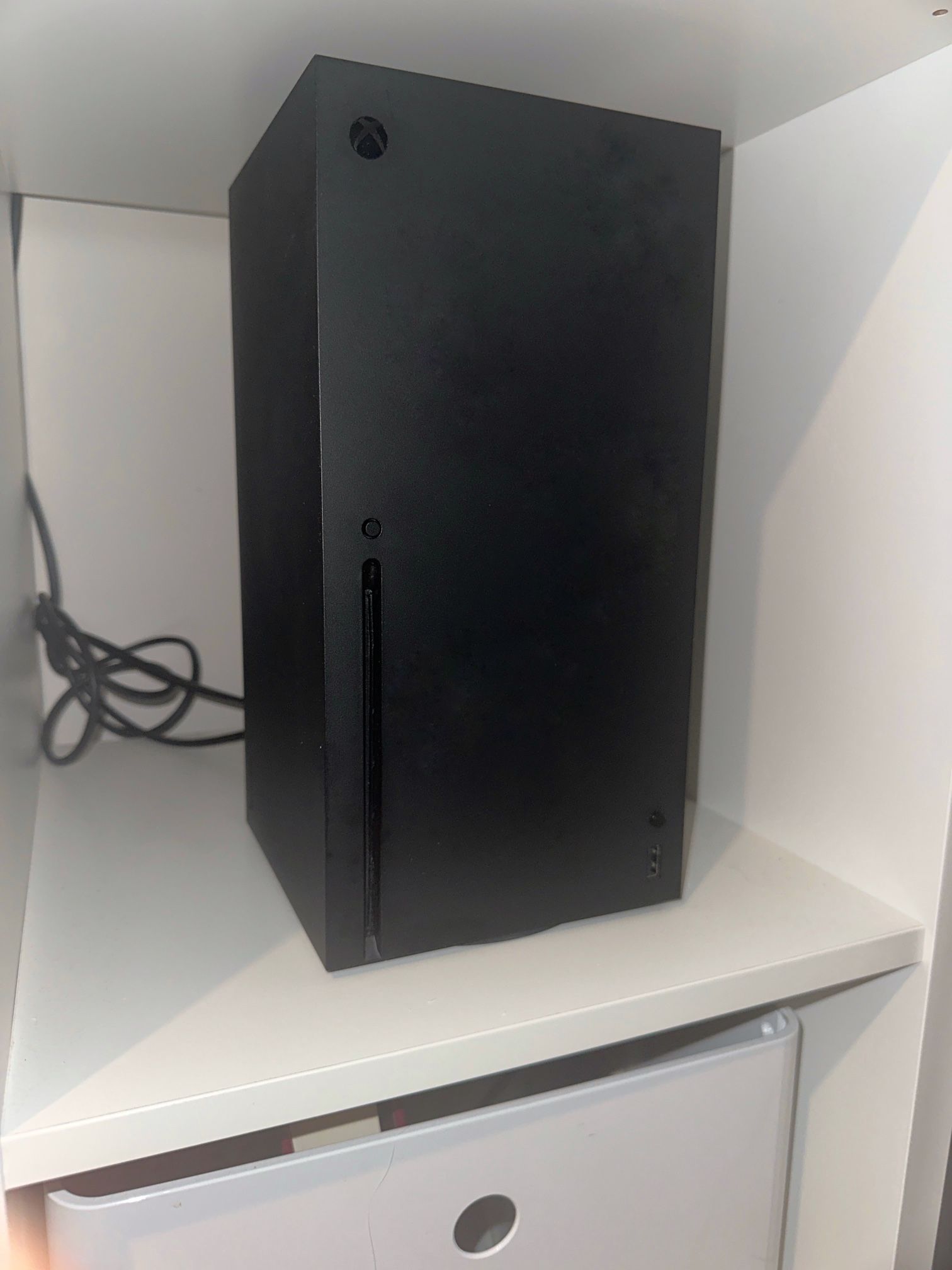 Xbox Series X – Excellent Condition – 1TB – Original Controller