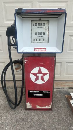 1971 Southwest Model 1 Gulf Oil Company - Texaco Branded Vintage Gas Pump