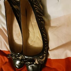 Ladys Dress Shoes Flats Size 7w 