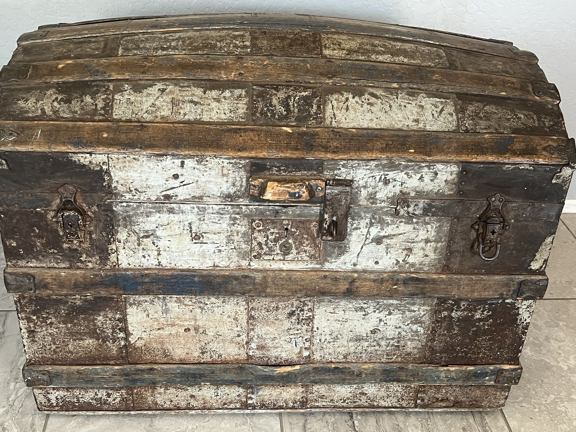 Antique Victorian Dome Top Steamer Trunk
