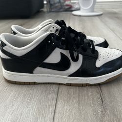 Nike Dunks 